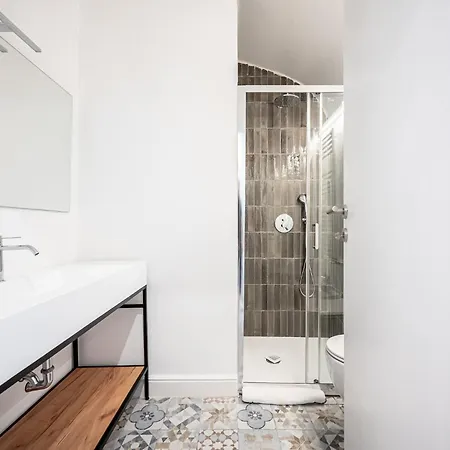 Bed & Breakfast Domus Piramide Rome